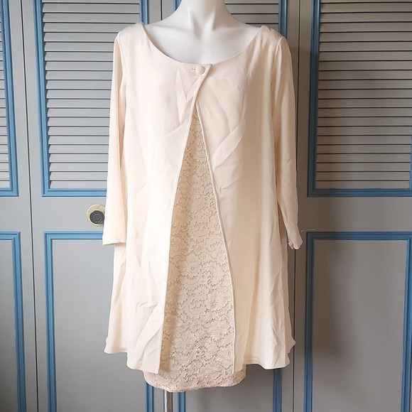 Badgley Mischka Ivory Lace Wedding Dress with Silk Overlay - Picture 1 of 16